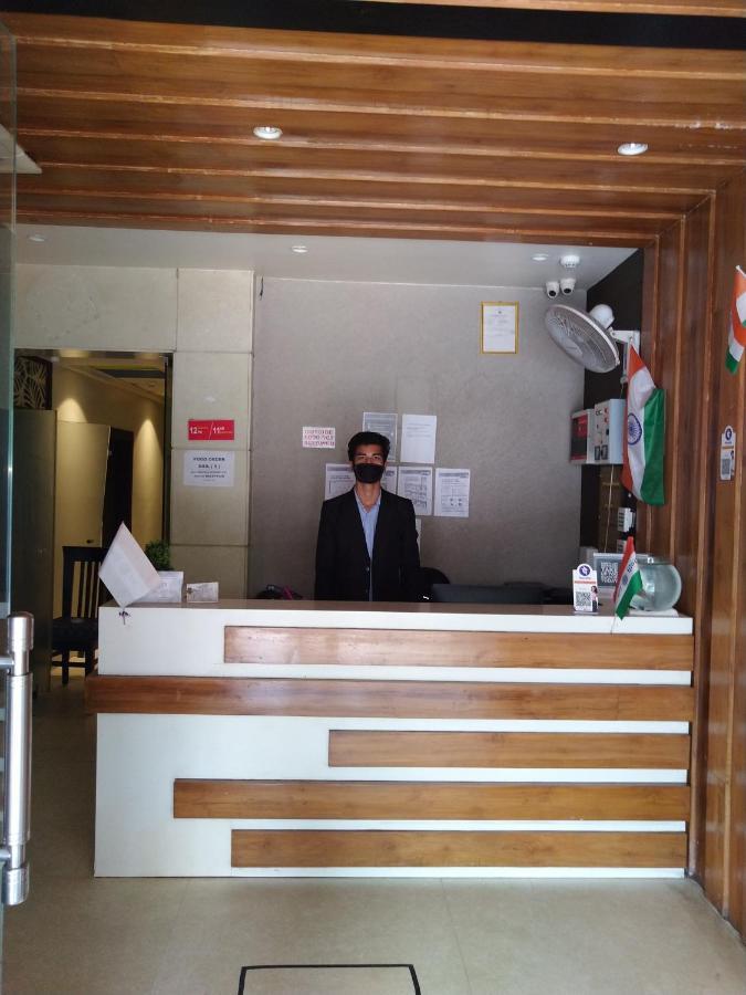 Hotel Megha Inn Lucknow Esterno foto