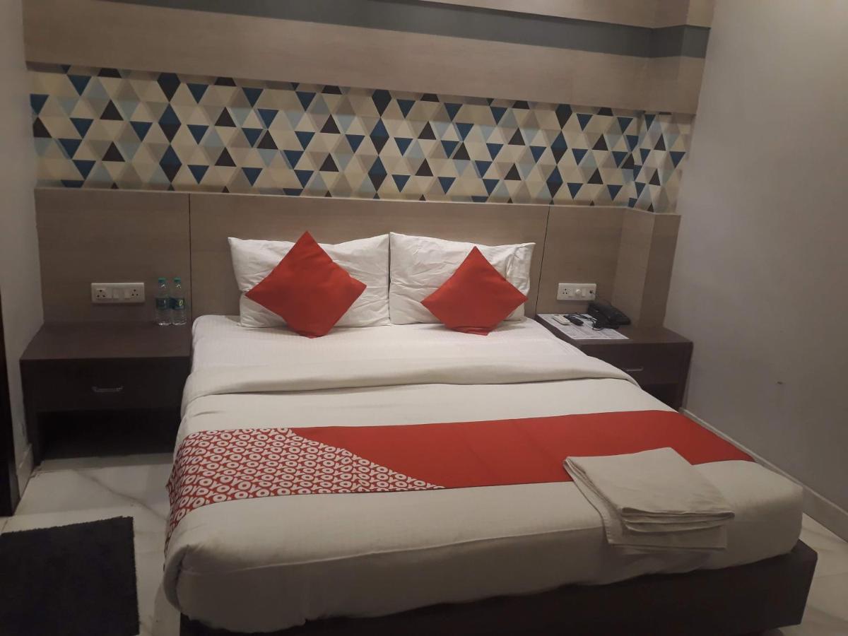 Hotel Megha Inn Lucknow Esterno foto