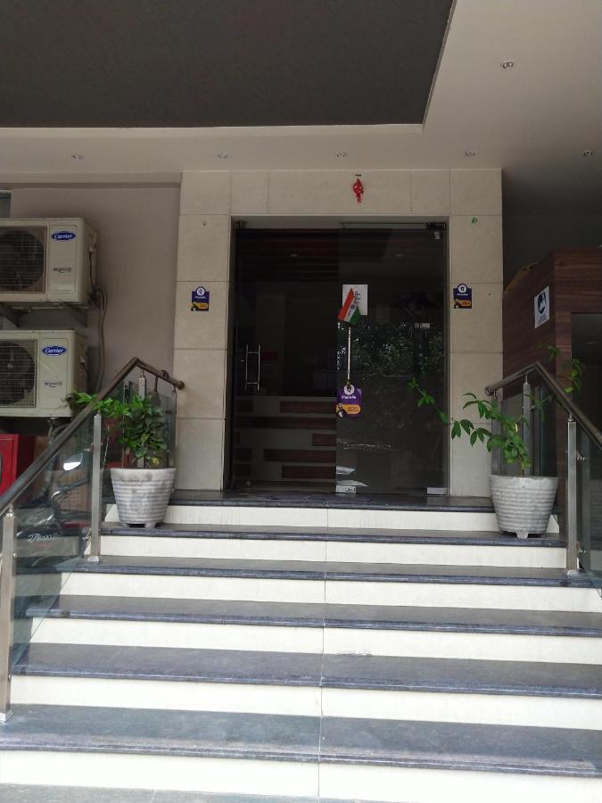 Hotel Megha Inn Lucknow Esterno foto